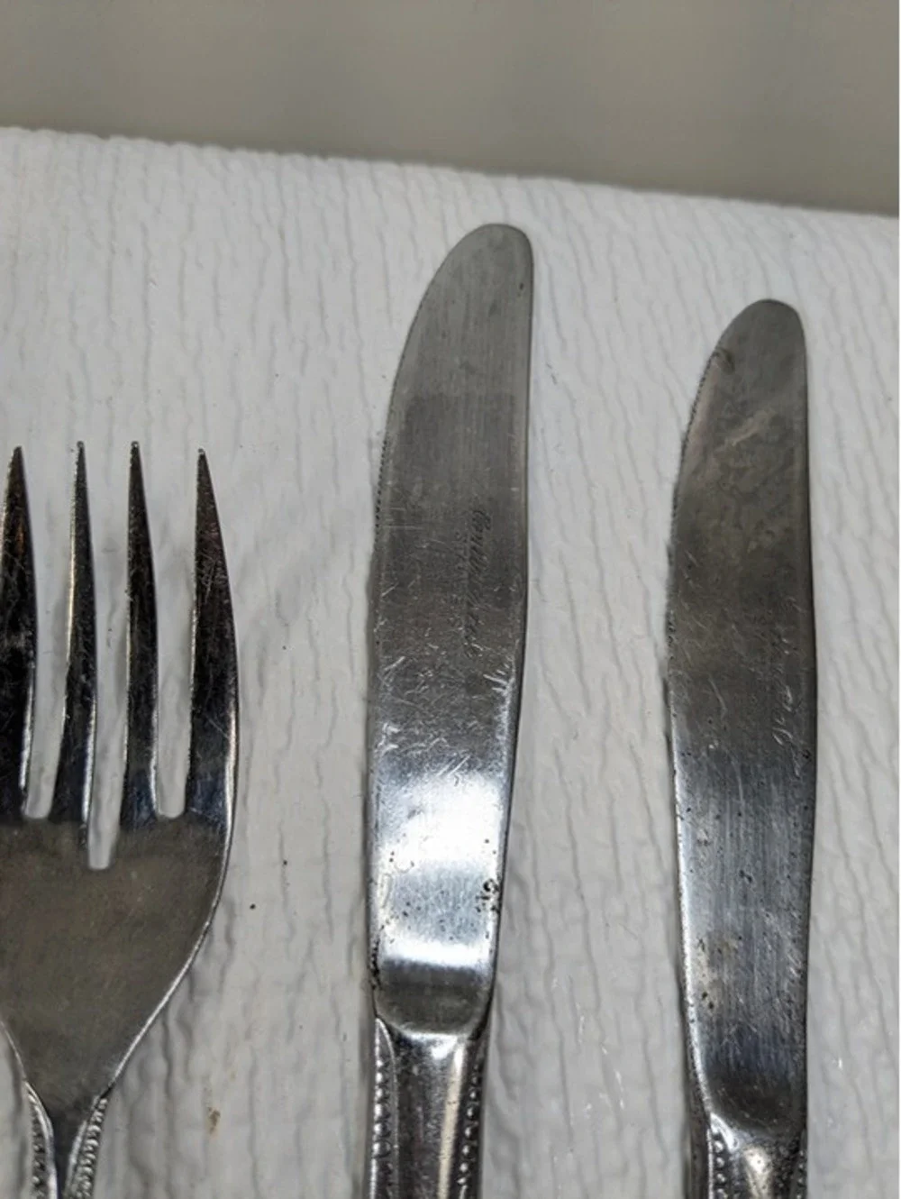 Vintage Continental Stainless CSS1 3 dinner knives, sugar spoon, fork and spoon